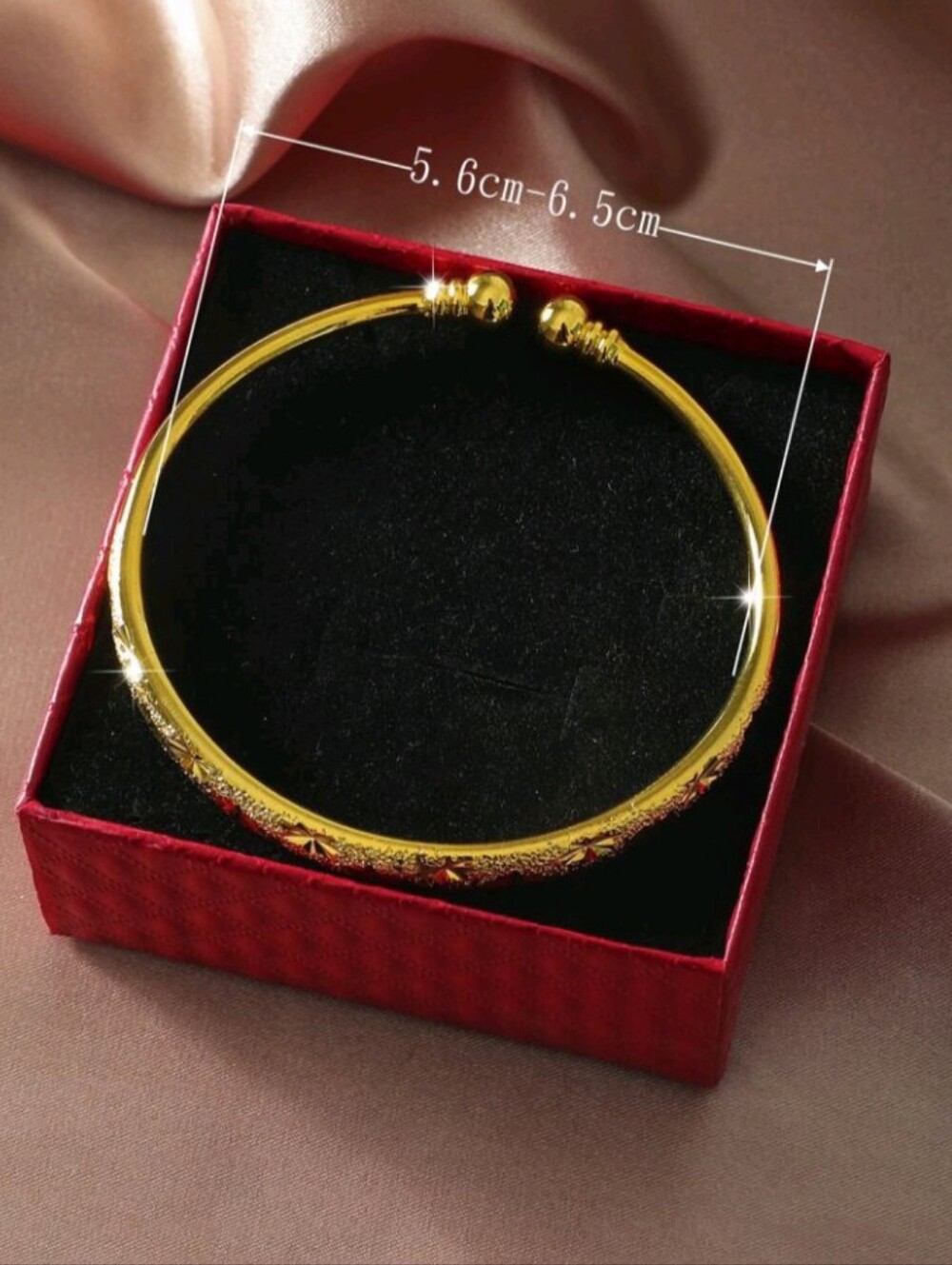 Traditional Indian Gold Floral Engraved Women’s Bangle Bracelet Adjustable - Picture 4 of 4